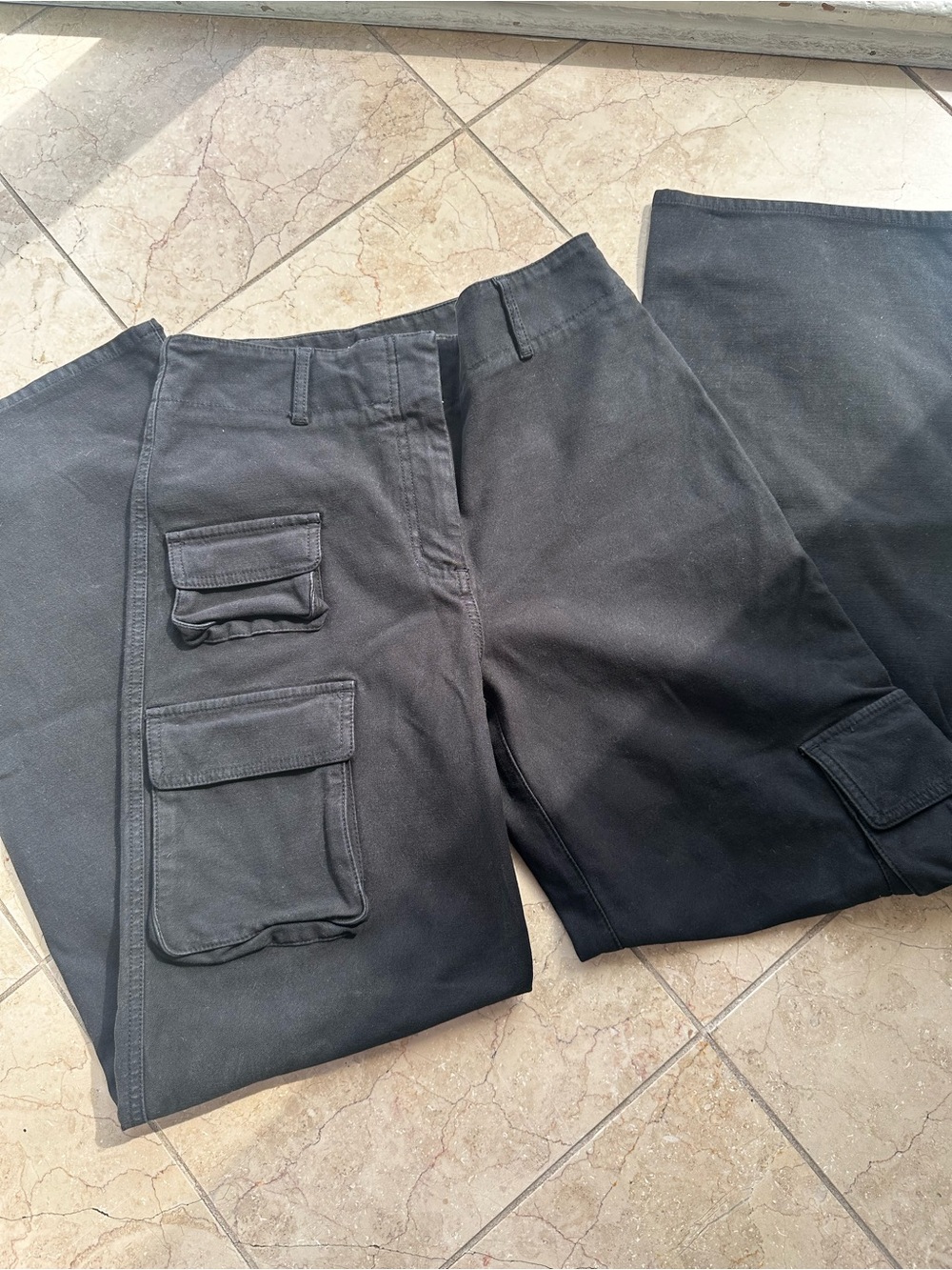 Wilfred Black Womens Cargo Pants with Multi-Flap Pockets
